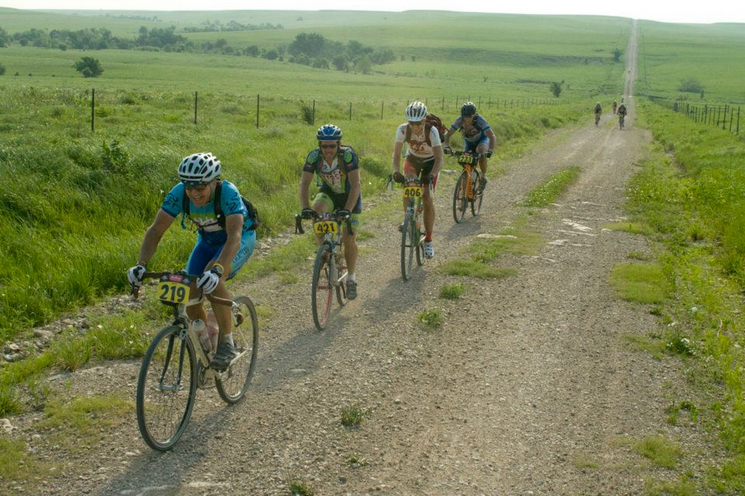 What is Gravel Riding? From Gravel Biking Basics to Gravel Racing